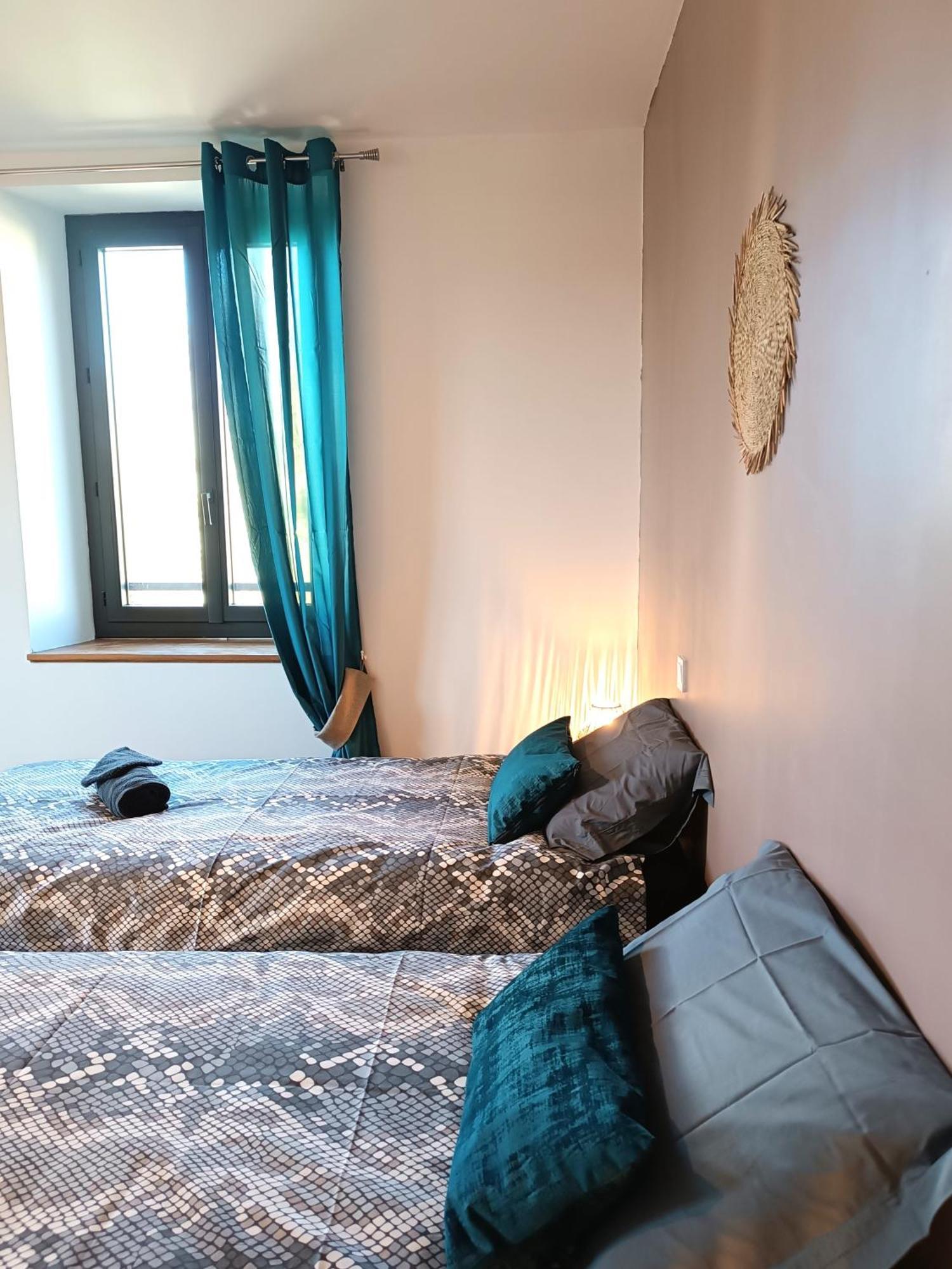 Les Tanalis - Chambres D'Hotes & Gite Gurs ภายนอก รูปภาพ