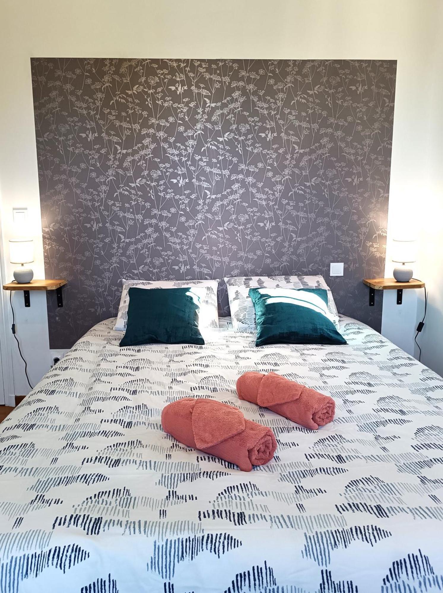 Les Tanalis - Chambres D'Hotes & Gite Gurs ภายนอก รูปภาพ